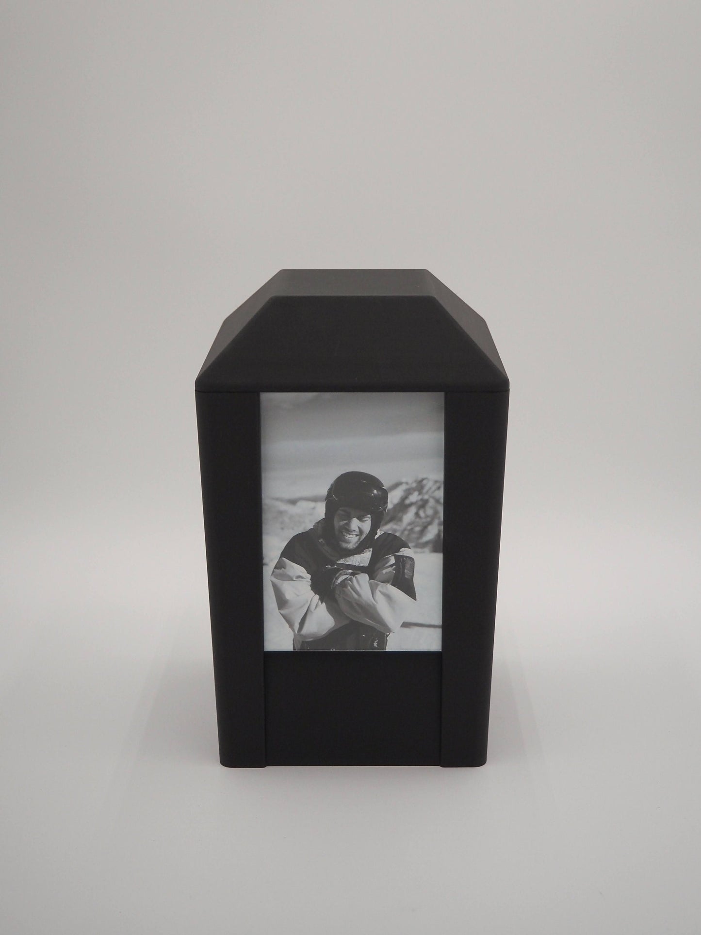 Biodegradable Photo Urn (4x6 Photo) - Black