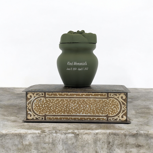 Forest Green Bio Urn with Rose Lid