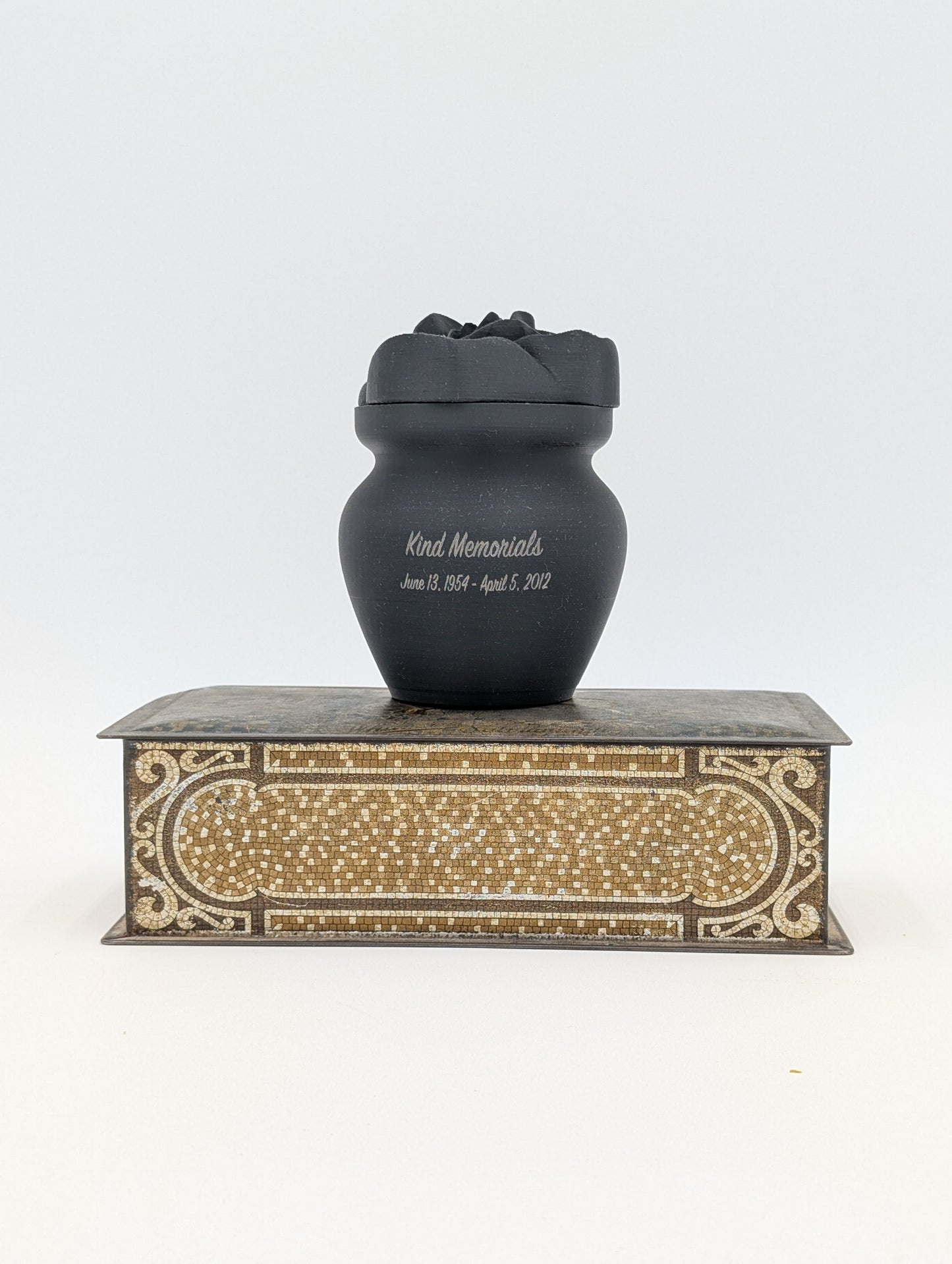 Black Bio Urn with Rose Lid